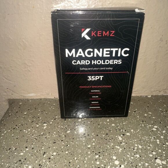 Kemz Magnetic Card Holder 35pt Set of 5 Card Protectors 5 Sleeves & 1 Cloth - Picture 1 of 4